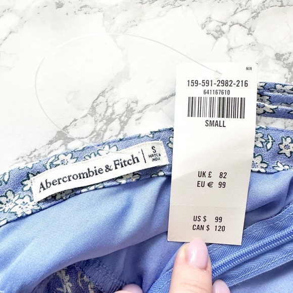 Abercrombie & Fitch Soulmate Strappy Blue Floral Tie-Front Jumpsuit Size Small - Picture 10 of 16